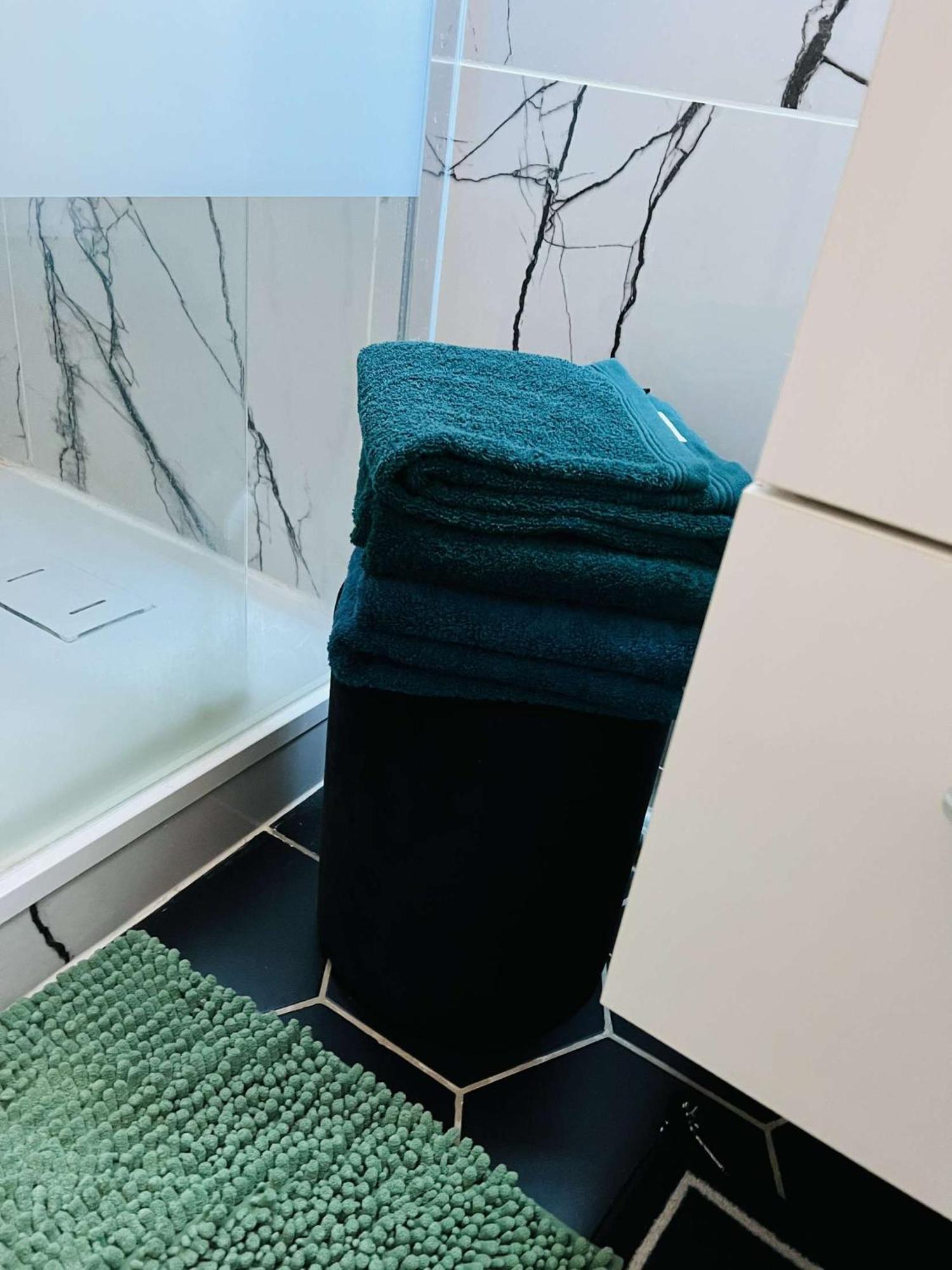 Appartement Moderne Vieille Ville Parking Gratuit Анси Экстерьер фото